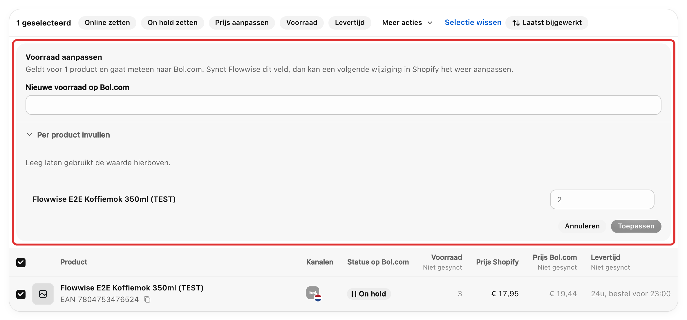 De pagina Producten met een geselecteerd product en het blok Voorraad aanpassen, met het veld Nieuwe voorraad op Bol.com en daaronder Per product invullen open; het blok is rood omlijnd